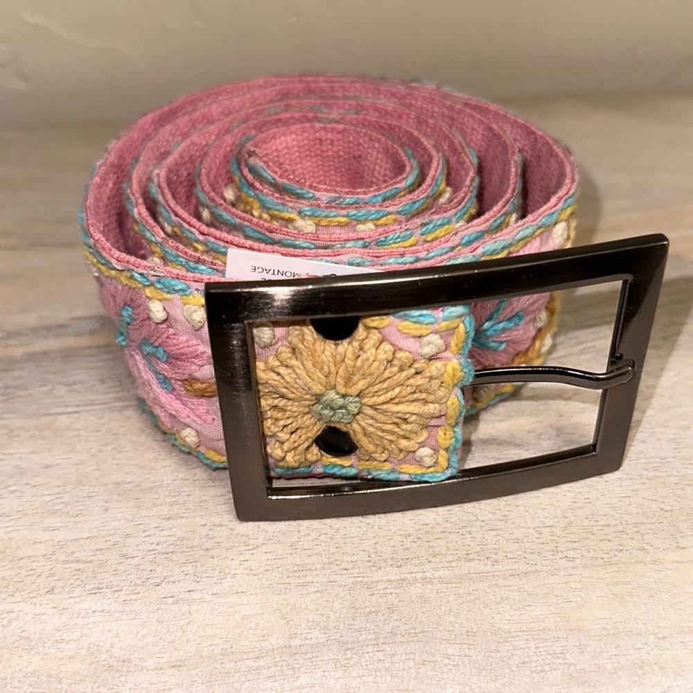 Bilgoa embroidered belt
